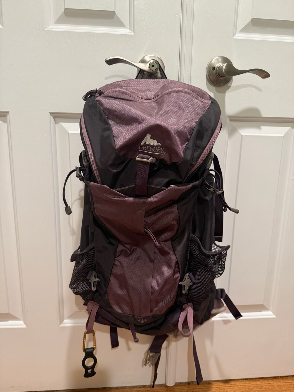 Women’s Gregory Jade 28 Hiking Backpack Rain Cover Adjusts 24
